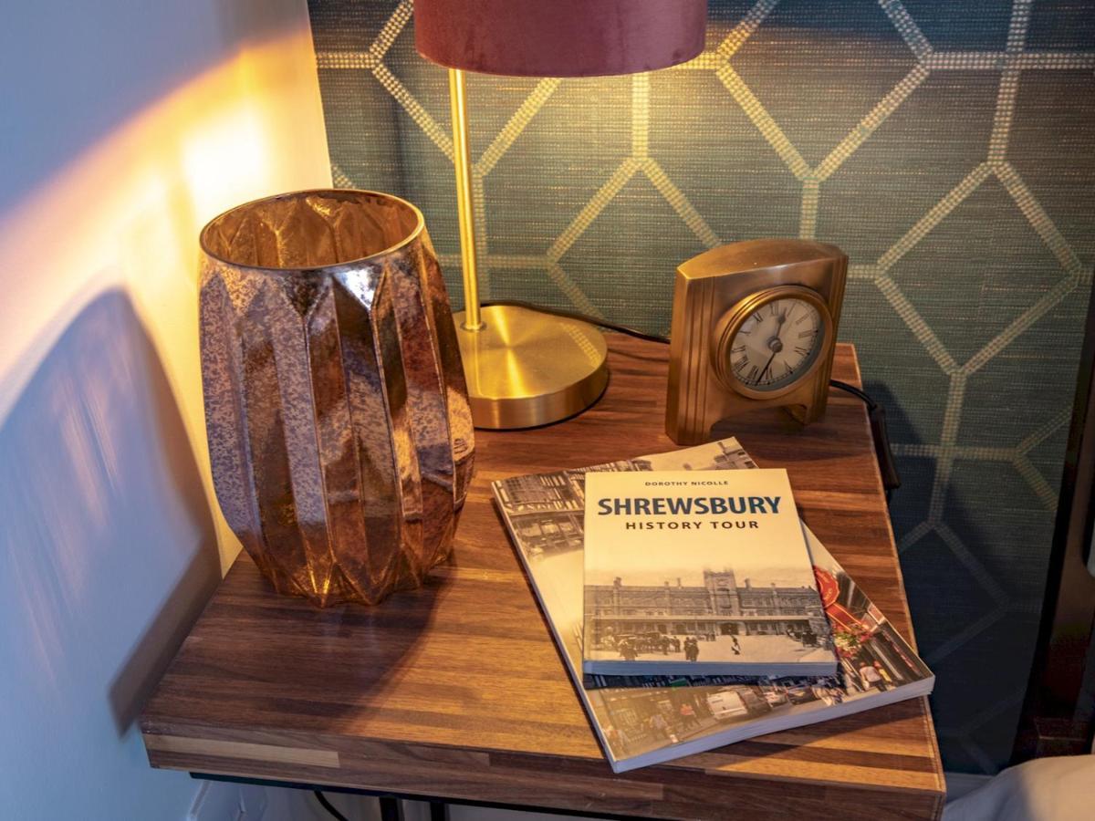 Pass The Keys Art Deco Inspired Apartment With Roof Top Views Shrewsbury Esterno foto