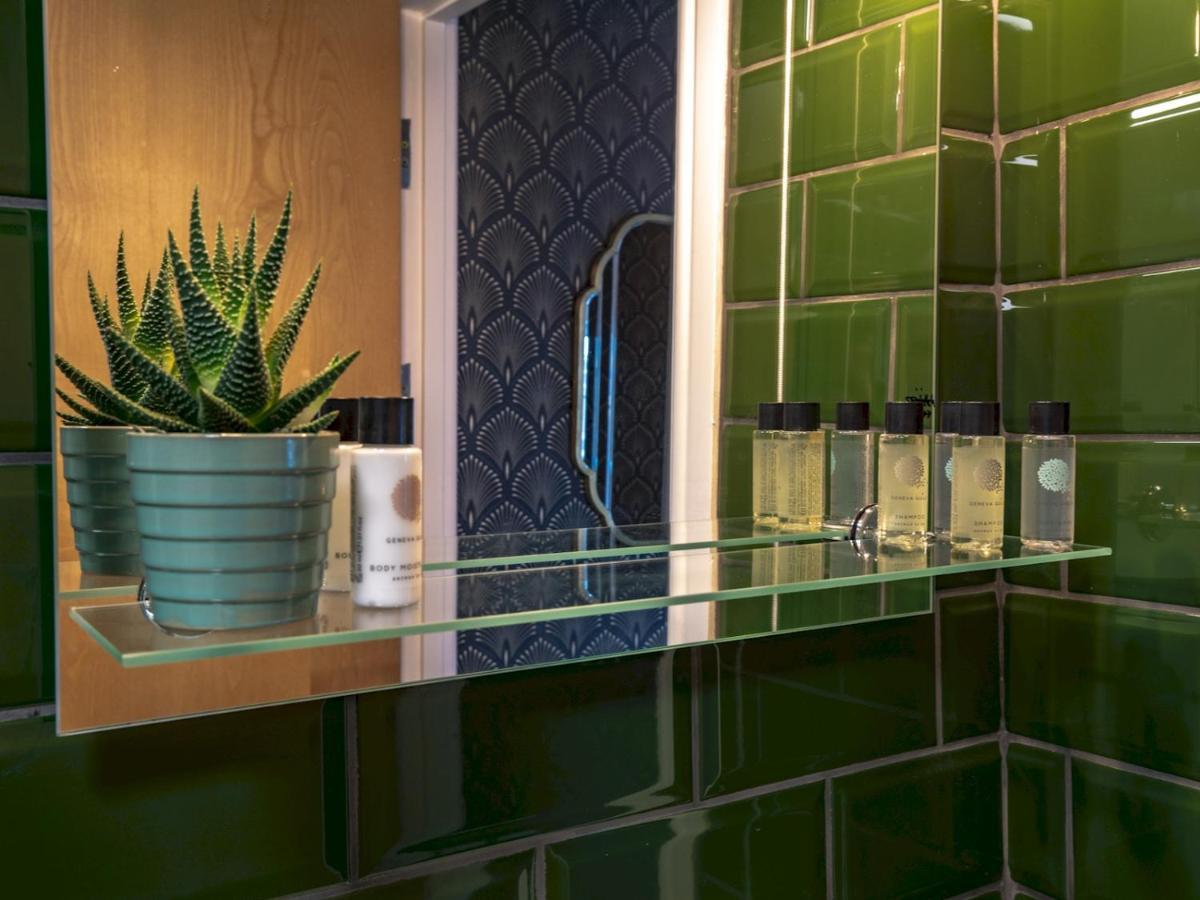 Pass The Keys Art Deco Inspired Apartment With Roof Top Views Shrewsbury Esterno foto